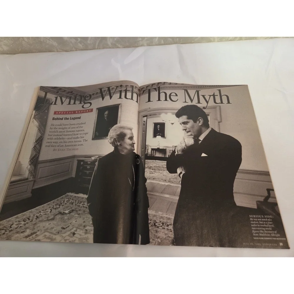 John F Kennedy, Jr Cover Newsweek Magazine July 26, 1999 Special Report RIP
